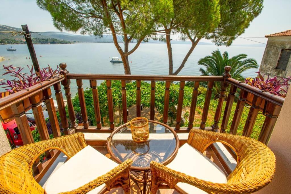 Natali'S Villa By The Sea Kato Gatzea Exterior photo